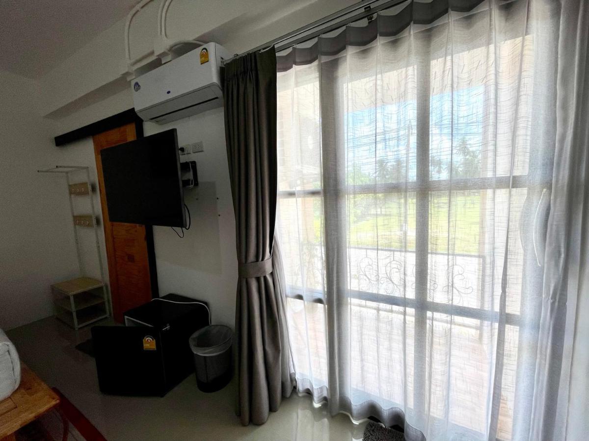 Laewan Guesthouse Баан Тай Екстериор снимка