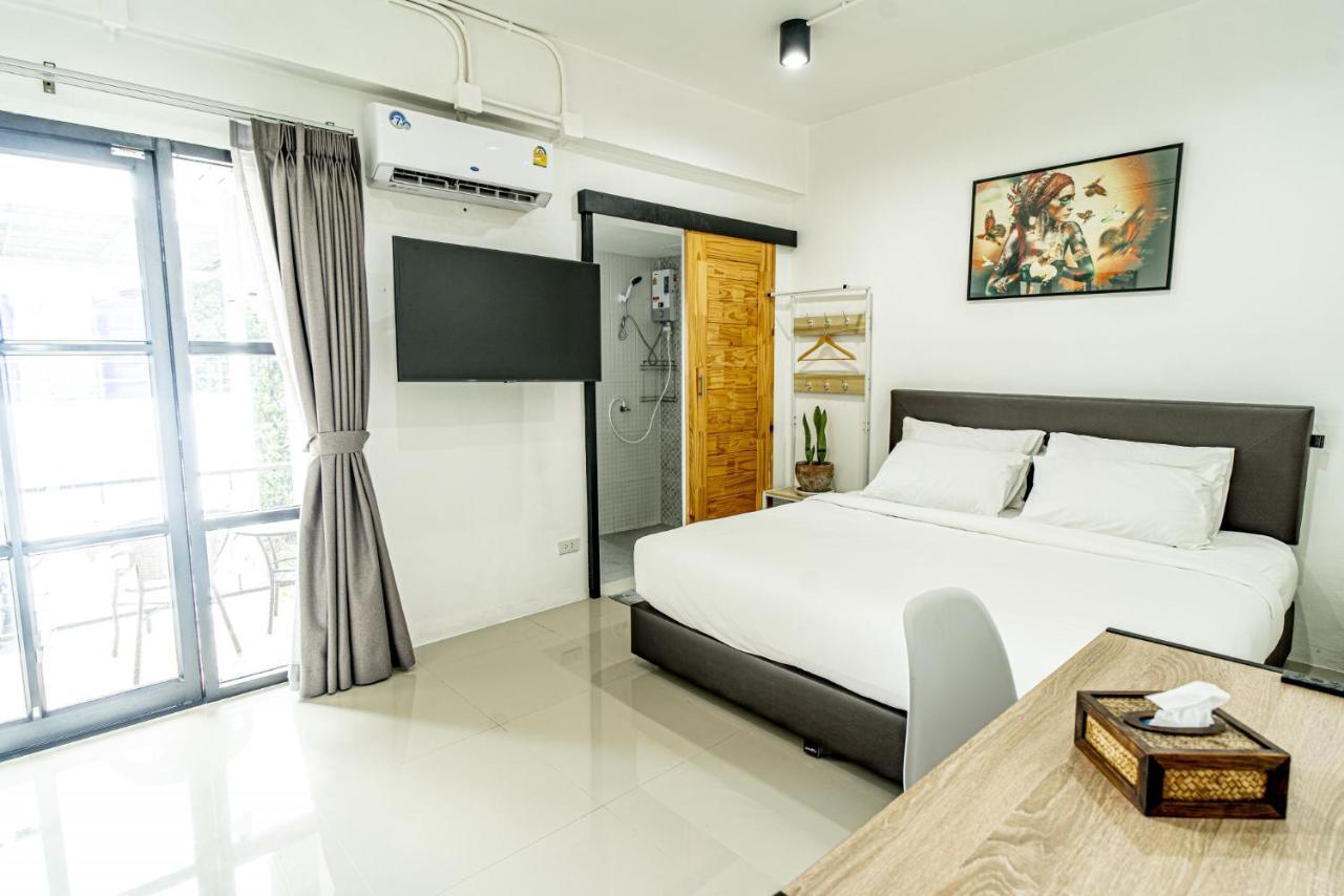 Laewan Guesthouse Баан Тай Екстериор снимка
