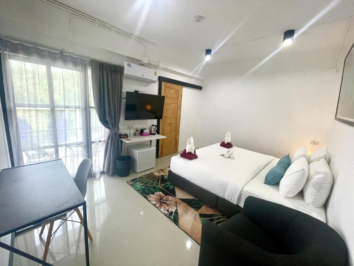 Laewan Guesthouse Баан Тай Екстериор снимка