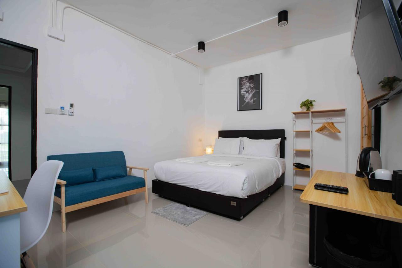 Laewan Guesthouse Баан Тай Екстериор снимка